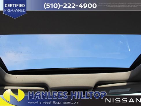 Certified 2022 Nissan Rogue SL w/ SL Premium Package image 19