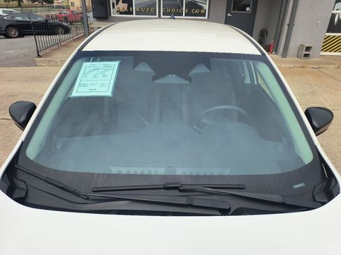 Used 2024 Subaru Impreza 2.0i image 4