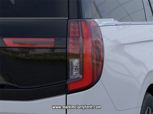 New 2026 Ford Expedition Max Platinum image 21