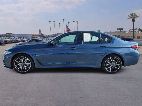 Certified 2023 BMW 530e w/ M Sport Package image 8