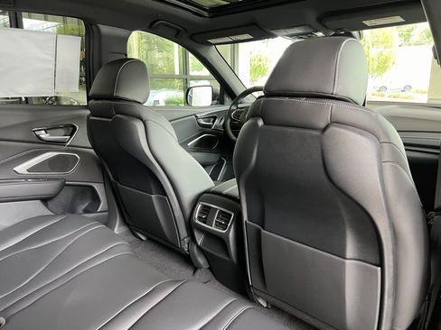 New 2026 Acura RDX SH-AWD image 28