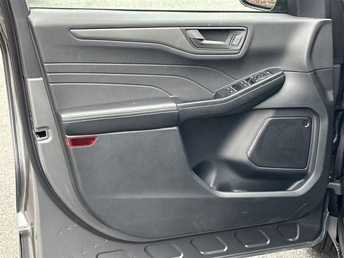 New 2026 Ford Escape Active w/ Cold Weather Package image 15
