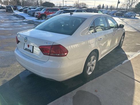Used 2014 Volkswagen Passat 1.8T SE image 5