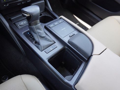 Used 2019 Lexus ES 350 w/ Premium Package FWD image 16