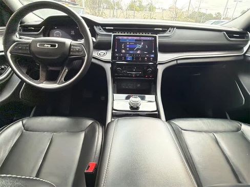 Used 2021 Jeep Grand Cherokee L Limited image 21