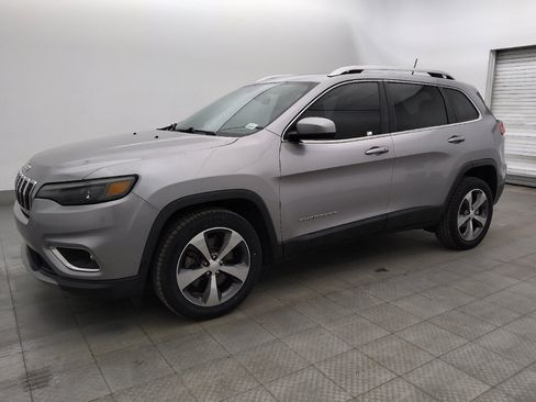 Used 2020 Jeep Cherokee Limited FWD image 2