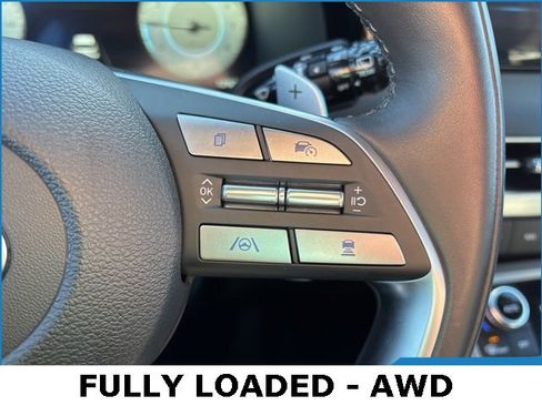 Used 2024 Hyundai Palisade Calligraphy image 9