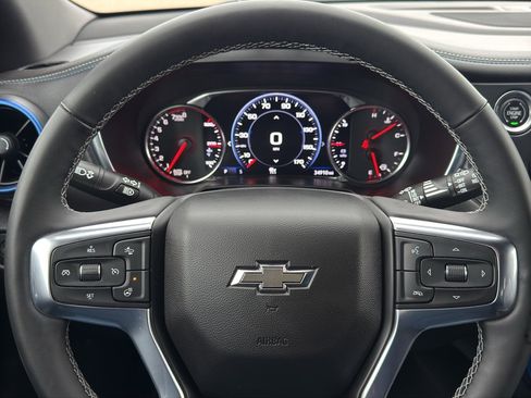 Certified 2024 Chevrolet Blazer RS w/ Driver Confidence II Package image 21