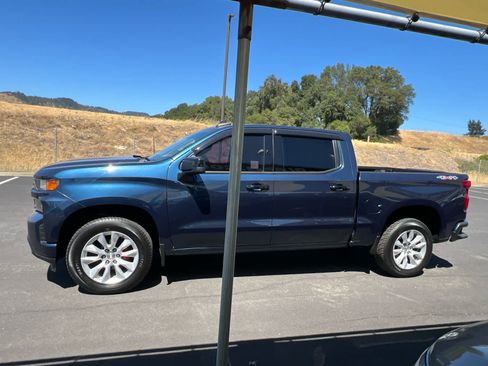 Used 2021 Chevrolet Silverado 1500 Custom AWD/4WD image 6