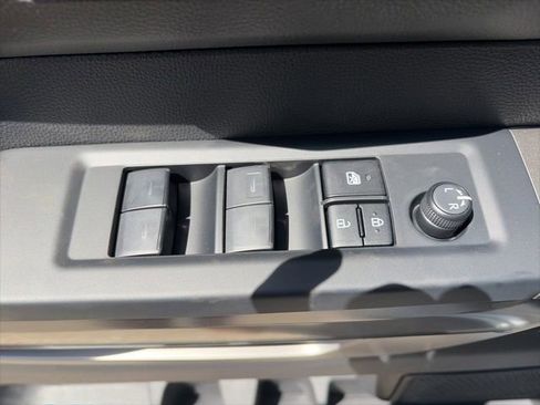 New 2026 Toyota Tundra SR5 AWD/4WD image 15