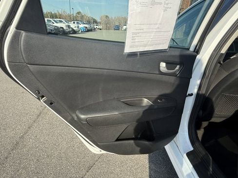 Used 2020 Kia Optima LX image 13