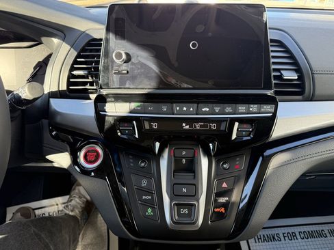 New 2026 Honda Odyssey Touring image 26