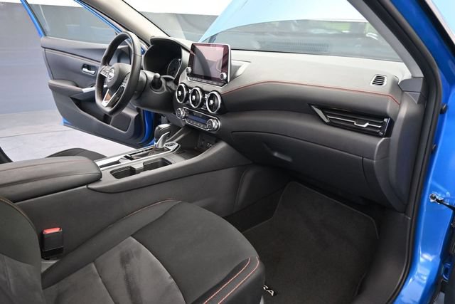 Used 2025 Nissan Sentra SR w/ Trunk Package FWD image 41