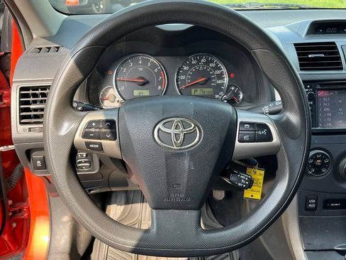 Used 2013 Toyota Corolla S Special Edition FWD image 16