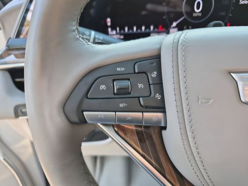 Certified 2023 Cadillac Escalade ESV Sport Platinum w/ LPO, ONYX Package AWD/4WD image 34