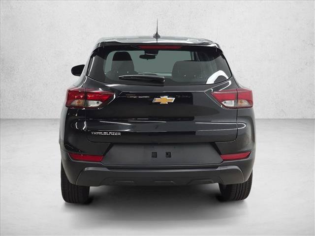 Used 2023 Chevrolet TrailBlazer LS FWD image 7