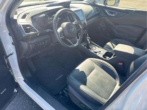 Used 2023 Subaru Forester Touring w/ Popular Package #2 AWD/4WD image 11