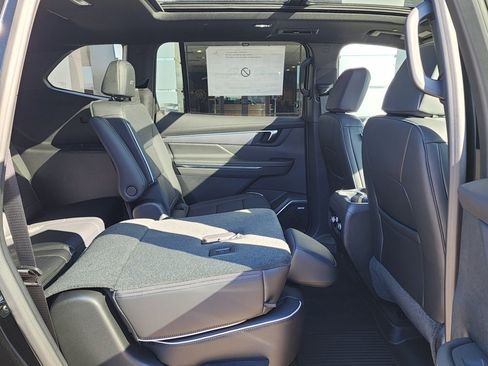 New 2026 Buick Enclave Sport Touring w/ Super Cruise Package image 47