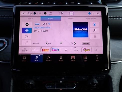 New 2025 Jeep Grand Cherokee Limited w/ Black Appearance Package image 21