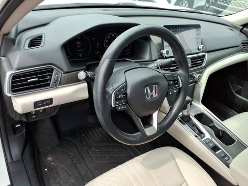 Used 2021 Honda Accord EX-L image 9