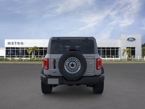 New 2026 Ford Bronco 4-Door AWD/4WD image 5