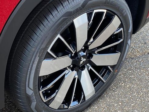 New 2025 Mitsubishi Outlander SE image 14