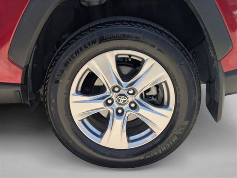 Used 2023 Toyota RAV4 XLE w/ Convenience Package FWD image 24