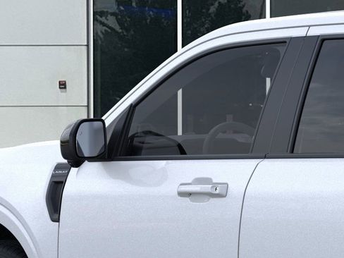 New 2025 Ford Maverick Lariat w/ Black Appearance Package image 21