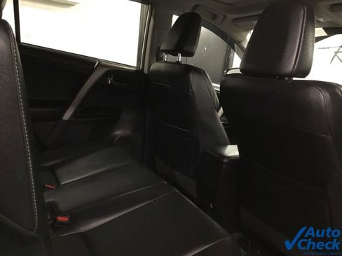 Used 2016 Toyota RAV4 Limited AWD/4WD image 29