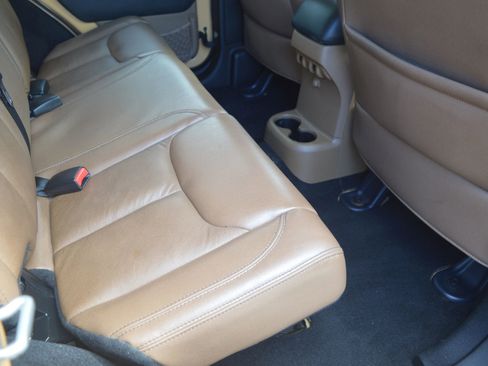 Used 2013 Jeep Wrangler Unlimited Sahara w/ Connectivity Group image 20