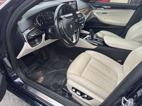 Used 2018 BMW 540i xDrive w/ Premium Package image 18