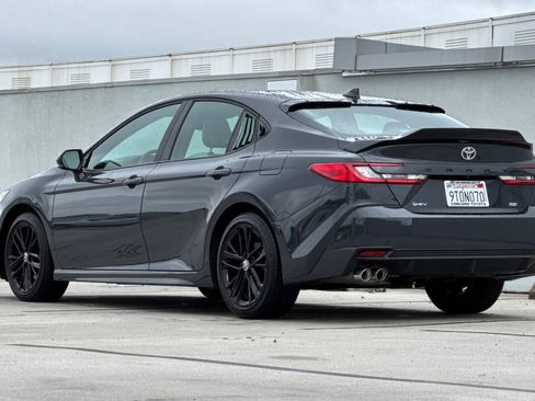 Certified 2025 Toyota Camry SE w/ Convenience Package image 7