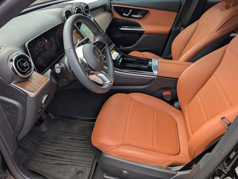 Certified 2026 Mercedes-Benz GLC 300 4MATIC image 10