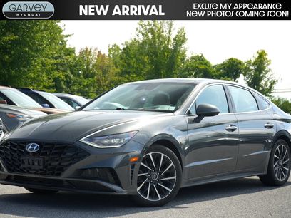 Certified 2022 Hyundai Sonata Limited w/ Preferred Accessory Package