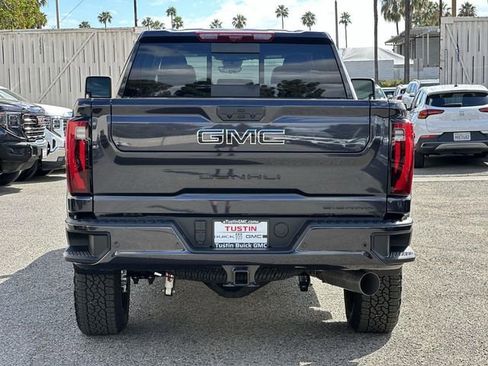 New 2026 GMC Sierra 2500 Denali w/ Denali Reserve Package AWD/4WD image 6