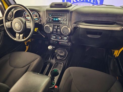 Used 2015 Jeep Wrangler Sport w/ Quick Order Package 23S image 17