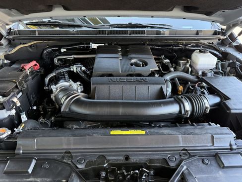 Used 2024 Nissan Frontier Pro-X w/ Technology Package RWD image 44