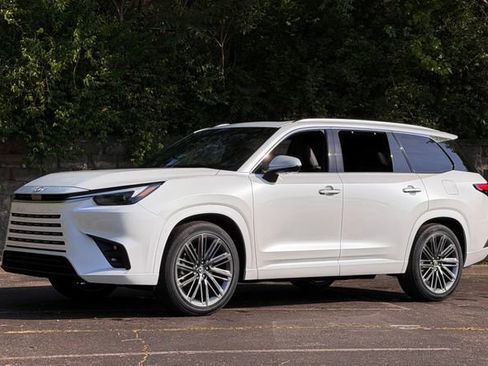 New 2026 Lexus TX 350 AWD image 9