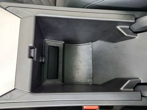 Used 2025 BMW X3 M50 image 51