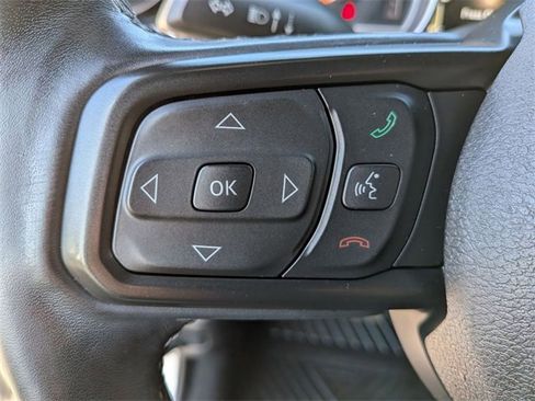 Certified 2022 Jeep Gladiator Sport image 17