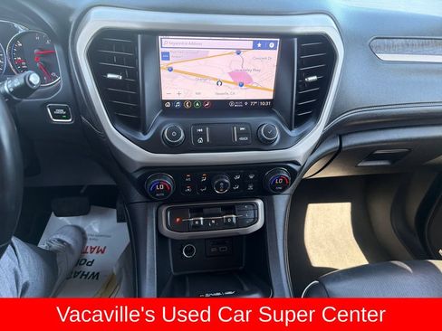 Used 2023 GMC Acadia Denali FWD image 17