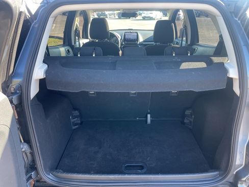 Used 2021 Ford EcoSport SE w/ SE Convenience Package image 13