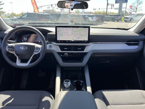 New 2026 Ford Explorer Active image 23