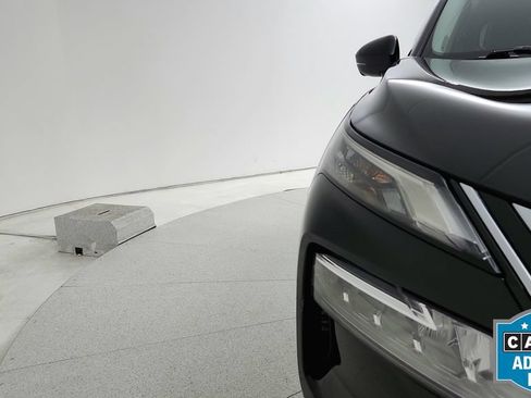 Used 2023 Nissan Rogue SL w/ SL Premium Package FWD image 13