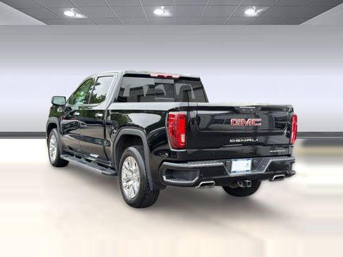 Used 2023 GMC Sierra 1500 Denali AWD/4WD image 3