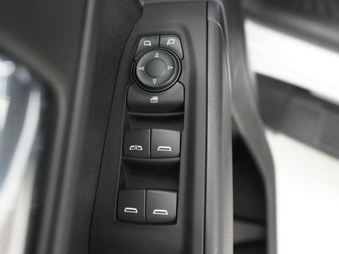 Used 2022 Chevrolet Silverado 1500 Custom RWD image 18