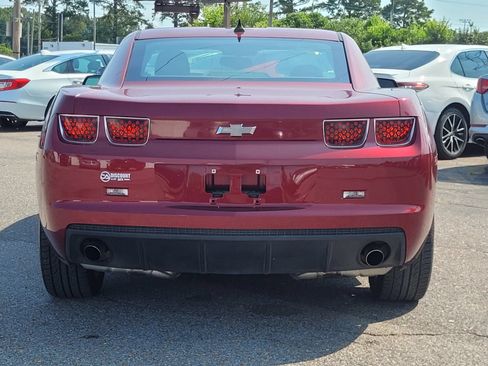 Used 2010 Chevrolet Camaro LT RWD image 11