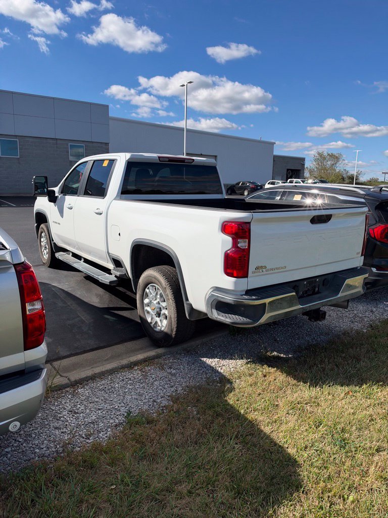 Used 2026 Chevrolet Silverado 2500 LT AWD/4WD image 4