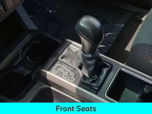 Used 2022 Toyota Tacoma SR5 w/ Technology Package RWD image 22