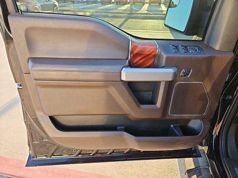 Used 2019 Ford F150 King Ranch AWD/4WD image 16